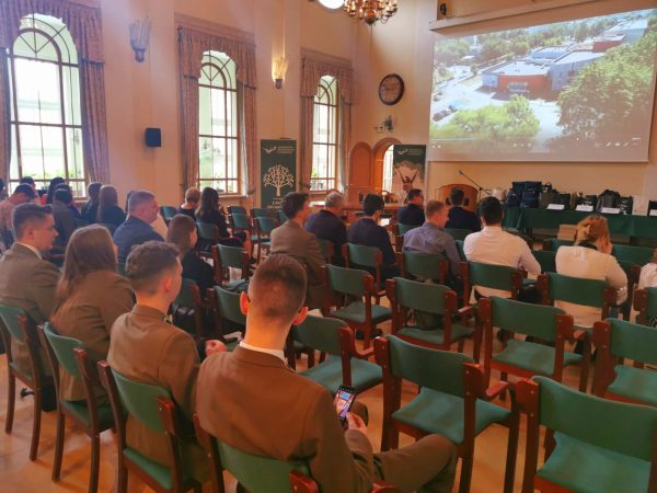 Na zdjęciu uczestnicy spotkania w Auli Uniwersytetu Przyrodniczego w Poznaniu