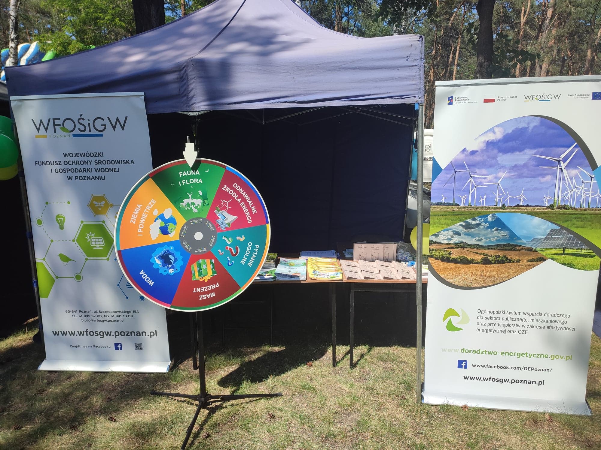 Stoisko podczas pikniku.