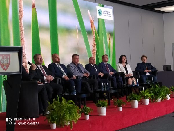 Na zdjęciu prelegenci konferencji: Wielkopolskie rozmowy o klimacie.