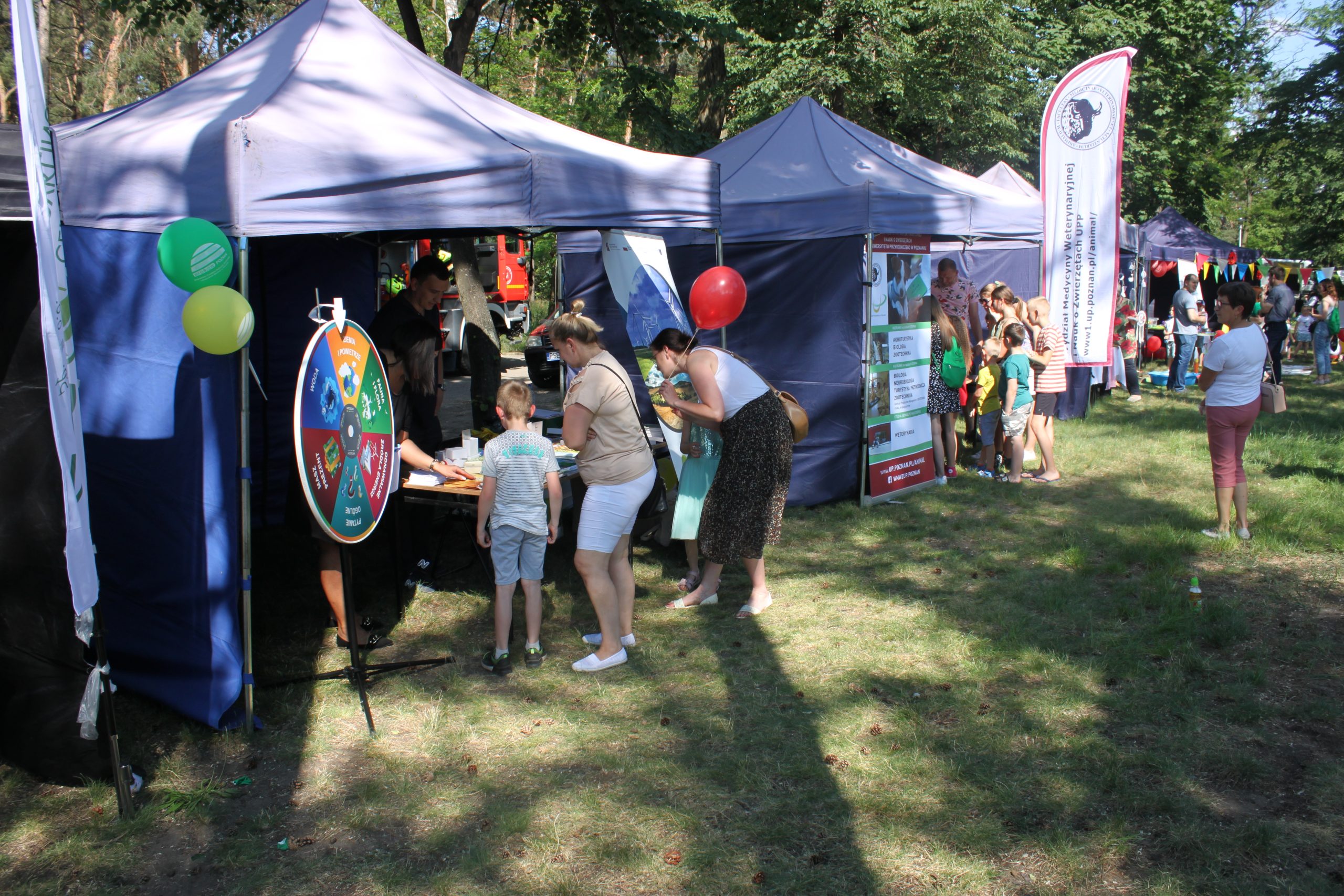 Stoisko podczas pikniku.