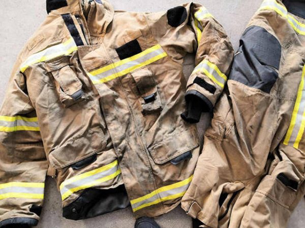 Odzież ochronna strażacka.