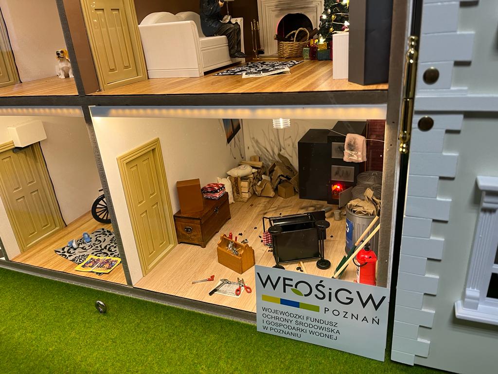 Mobilny symulator Zagrożeń Przeciwpożarowych - model domek jednorodzinny.