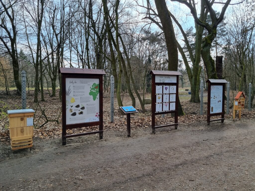 Ścieżka edukacyjna - tablice edukacyjne.