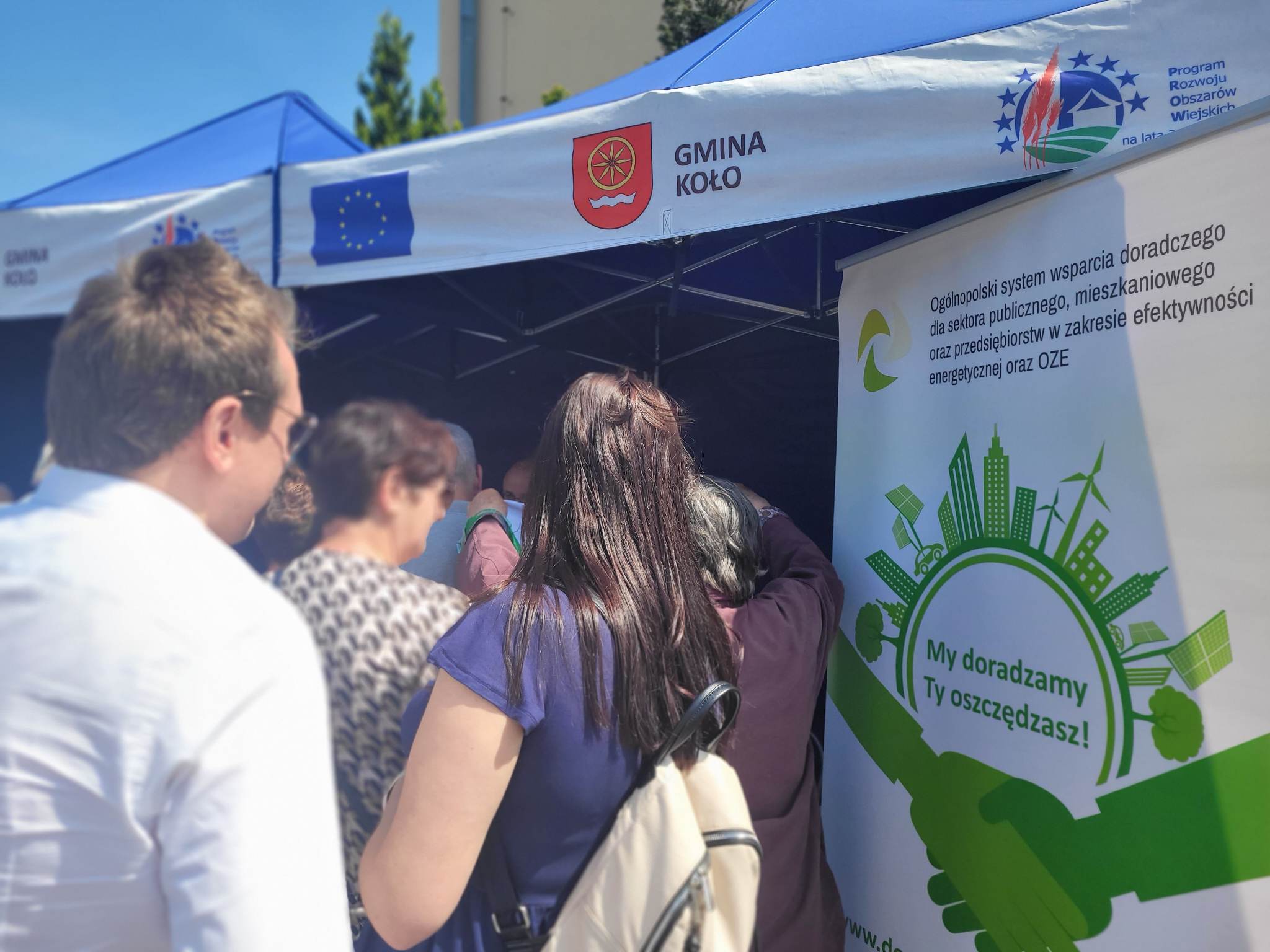 Stoisko WFOŚiGW w Poznaniu podczas Święta Miodu 2023 w gminie Koło.