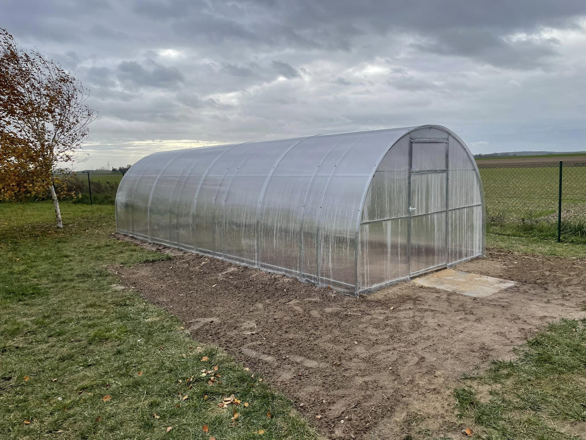 Wyposażenie ogródka ekologicznego - szklarnia.